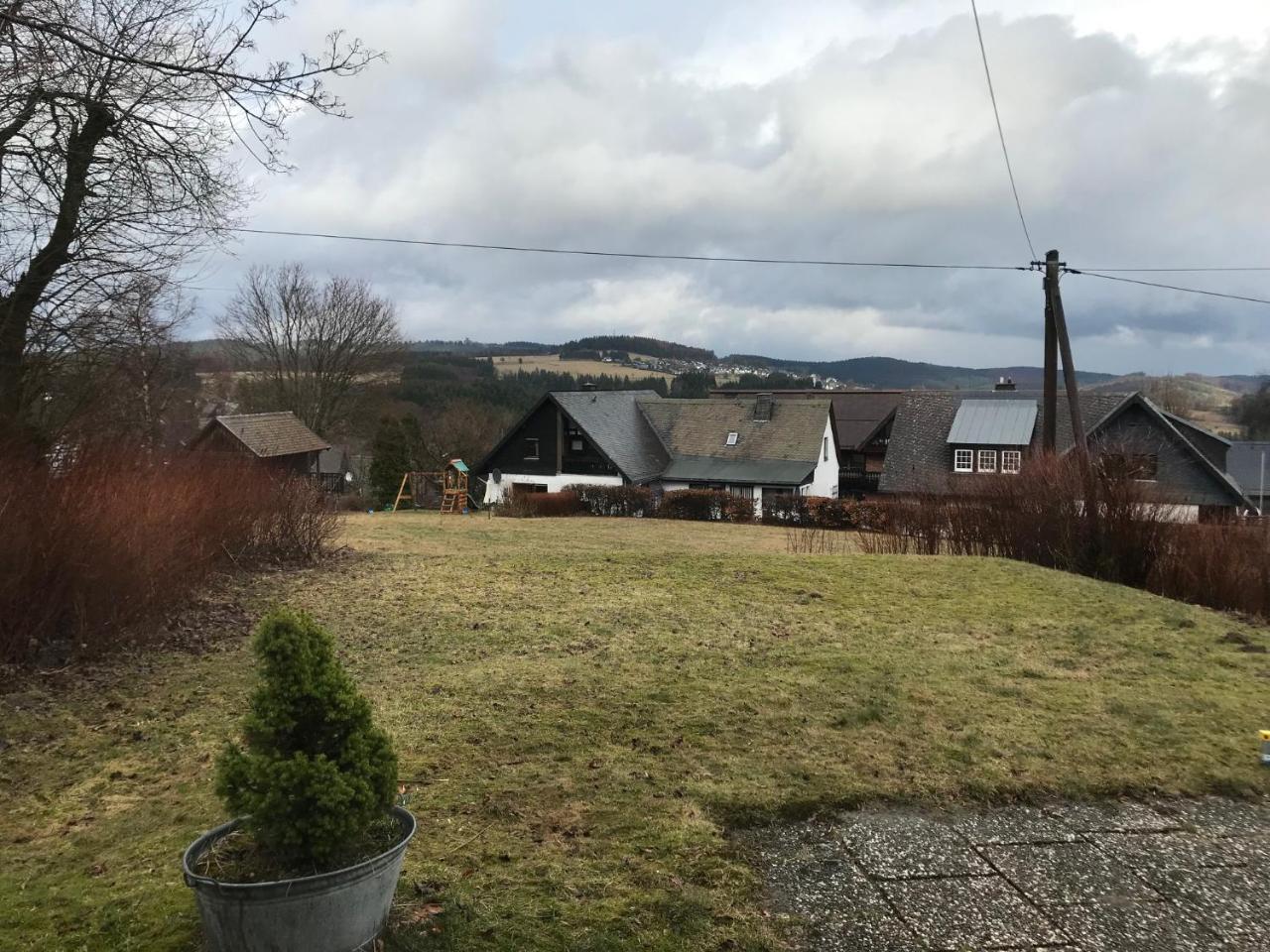 Ferienhaus Hohenblick In Winterberg-Langewiese Exteriör bild